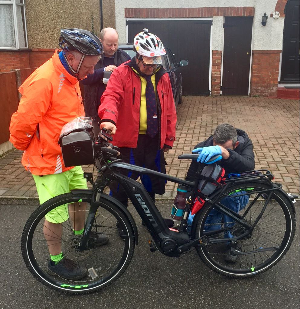 timmybikechainsnapped3 The Utterly Brilliant Timmy Mallett